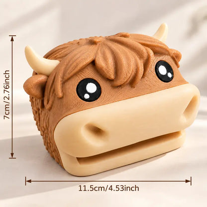 🐮Cute Highland Cow Sticky Note Holder & Pen Rest – Desktop Organizer & Office Gift