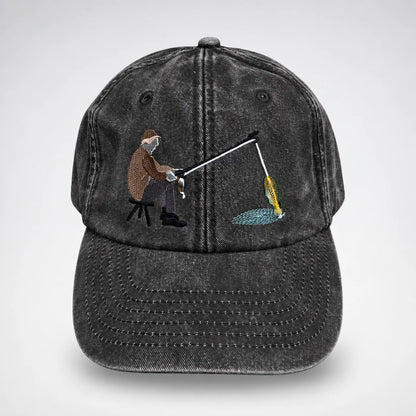 🎣 Catch of the Day Interactive Fishing Cap – Vintage Washed Moving Fish Hat